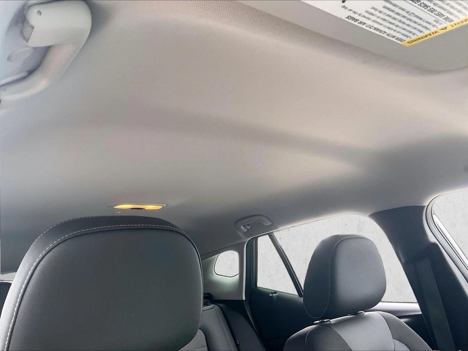 2025 Chevrolet Trax LT - Photo 17