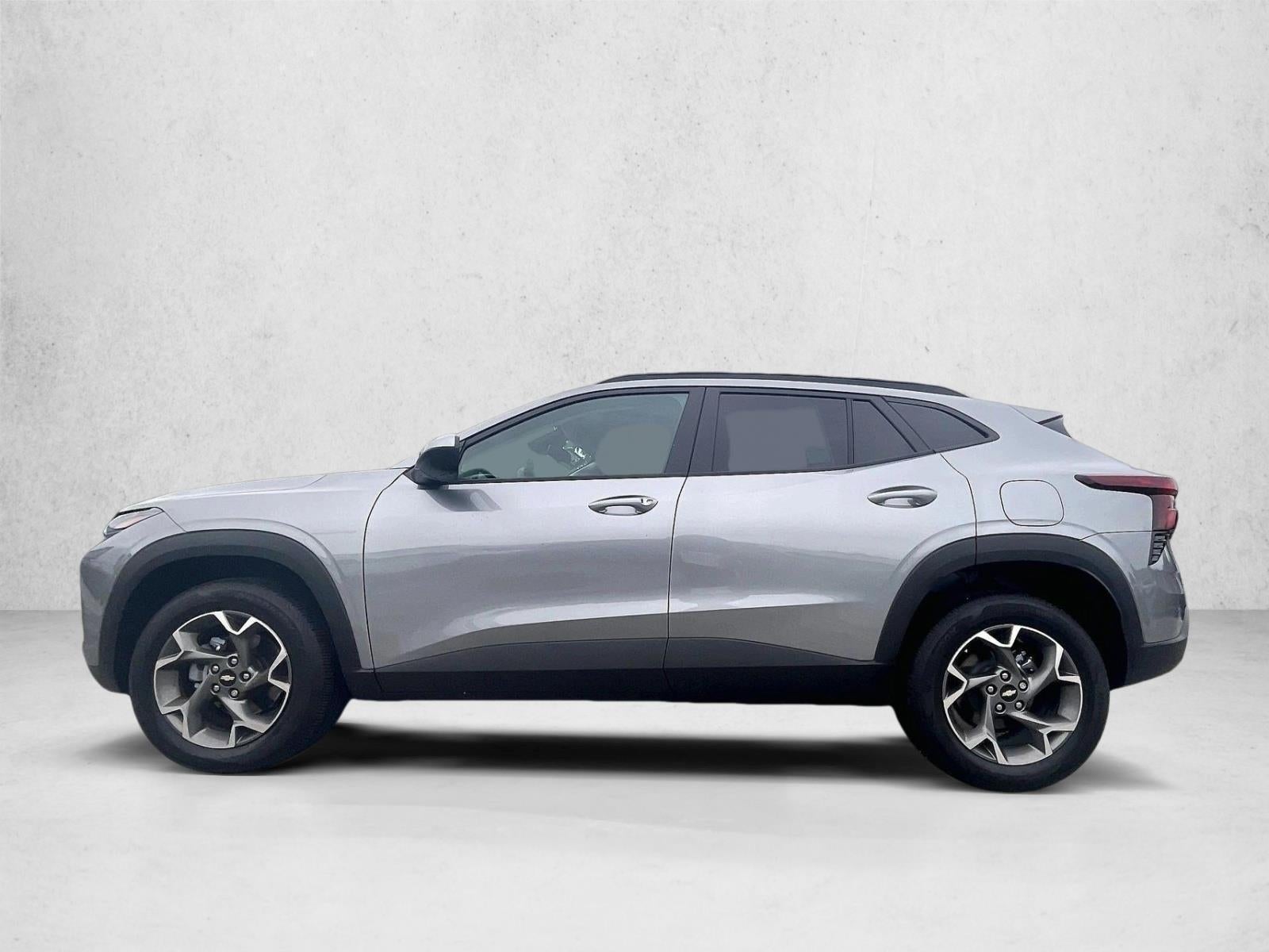 2025 Chevrolet Trax LT - Photo 6