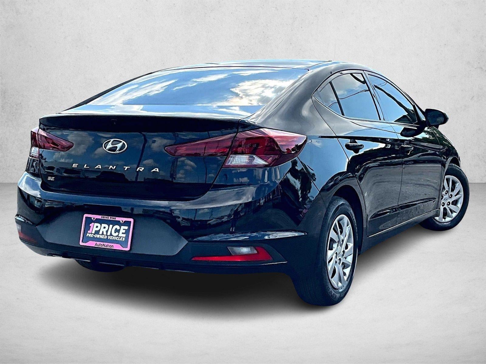 2020 Hyundai Elantra SE