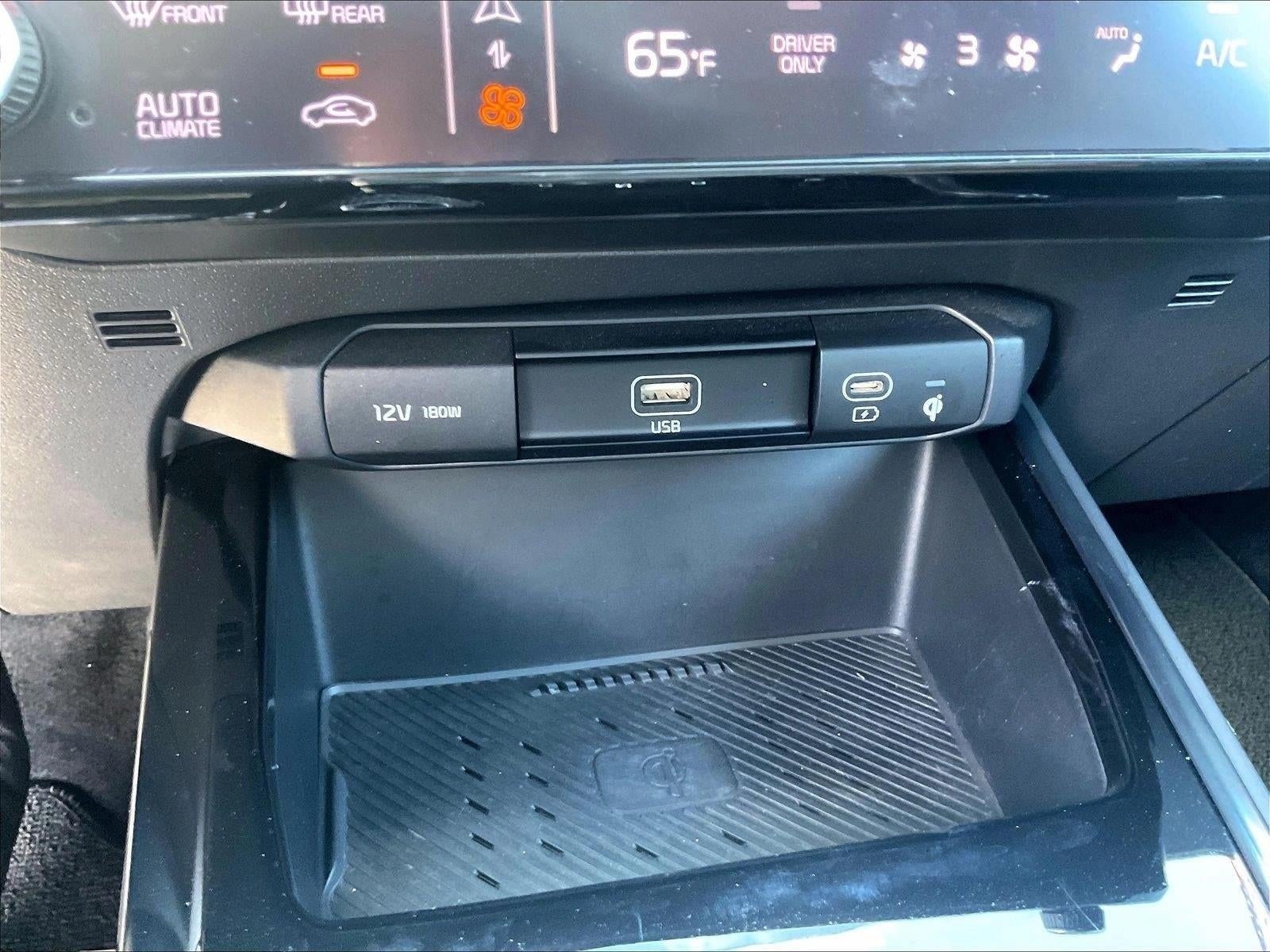 2023 Kia Niro EX - Photo 25