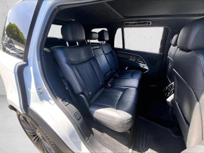 2024 Land Rover Range Rover SE