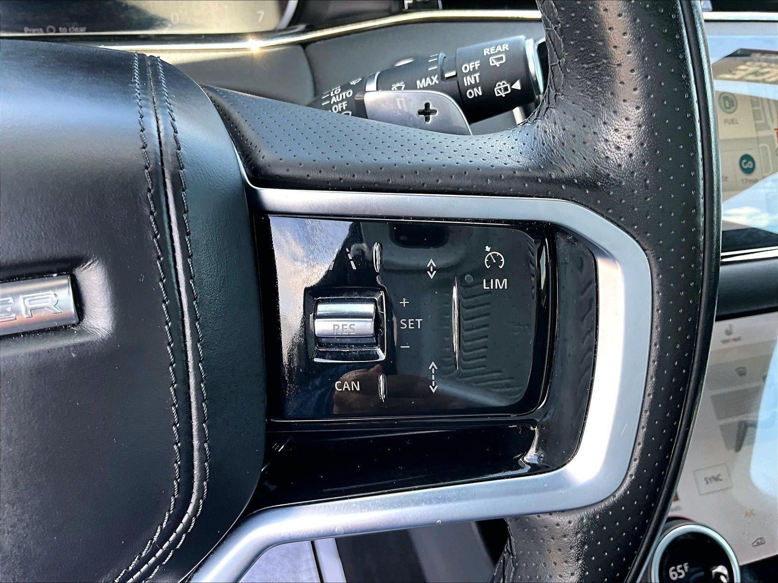 2023 Land Rover Range Rover Evoque R-Dynamic SE