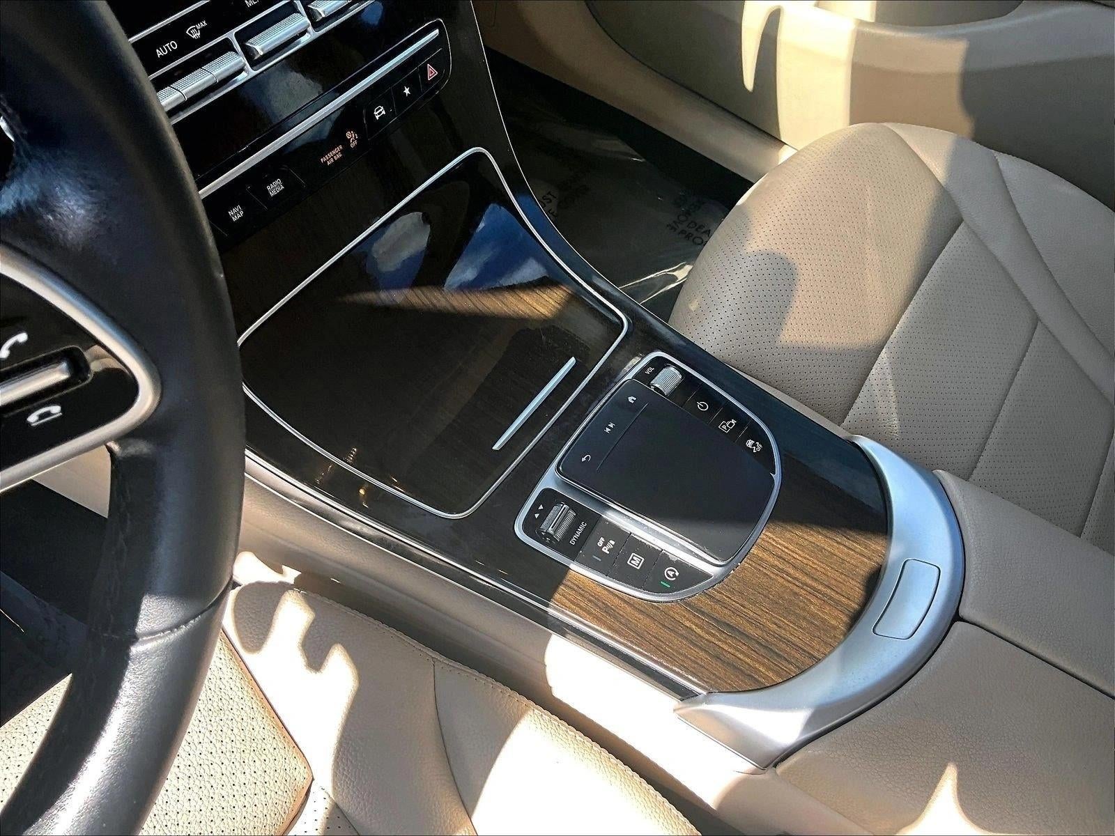 2022 Mercedes-Benz GLC 300 SUV