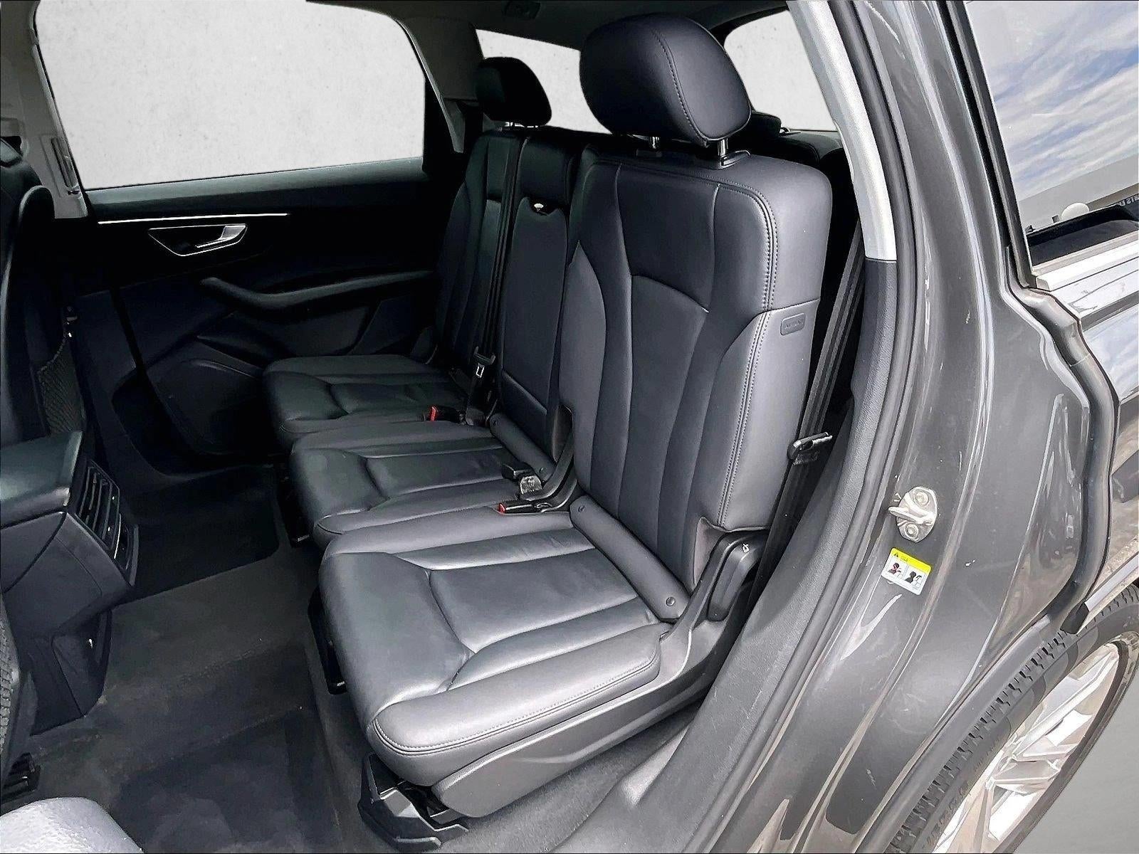 2022 Audi Q7 Premium 45 TFSI quattro Tiptronic