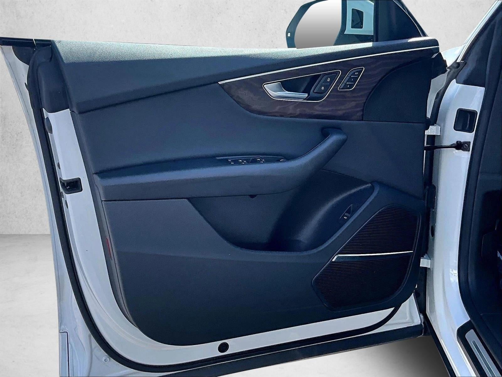 2019 Audi Q8 Premium Plus