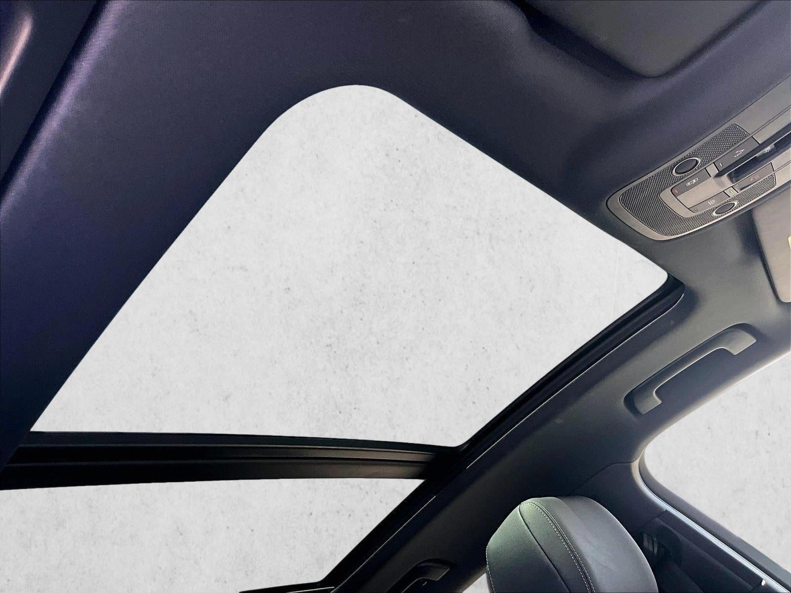 2023 Audi Q3 Premium 45 TFSI S line quattro Tiptronic