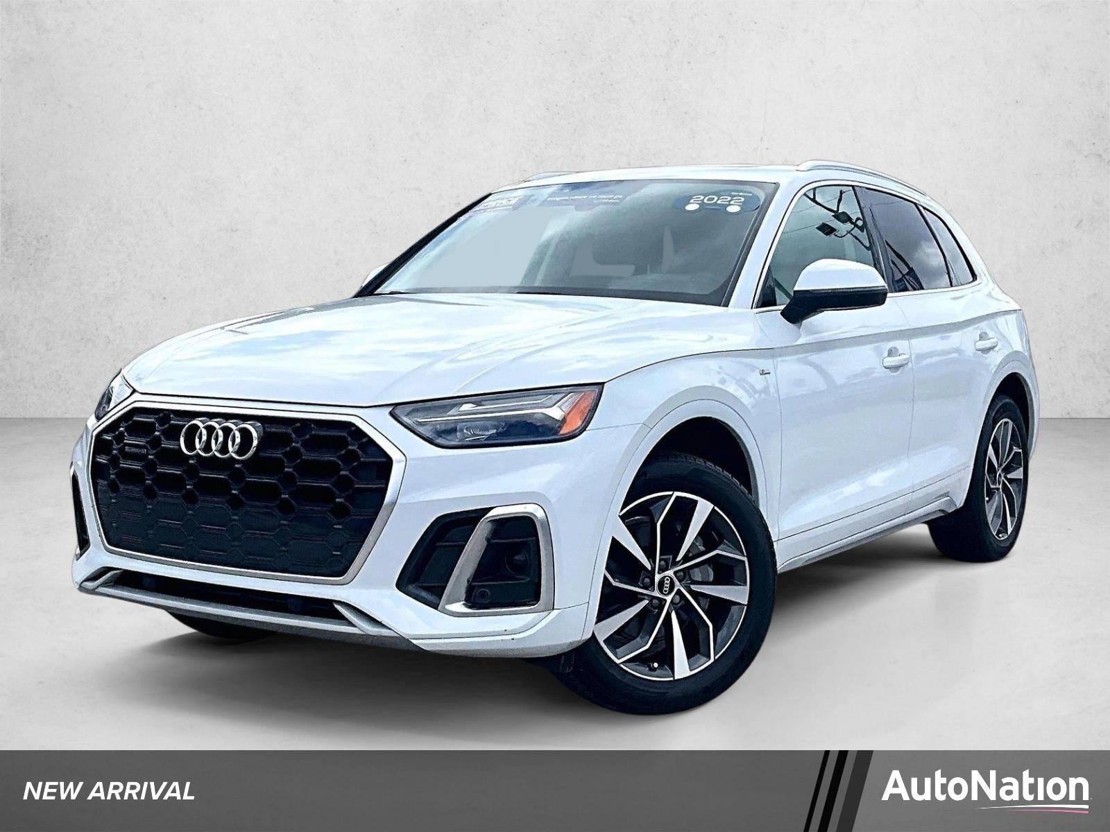 2022 Audi Q5 45 Premium's photo
