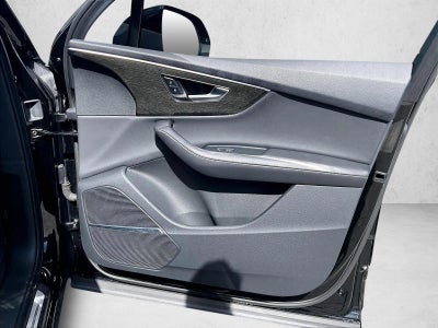 2023 Audi Q7 Premium Plus