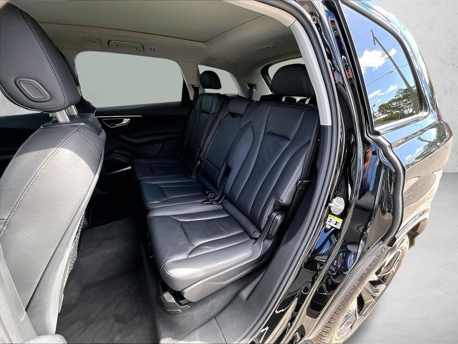 2023 Audi Q7 Premium Plus