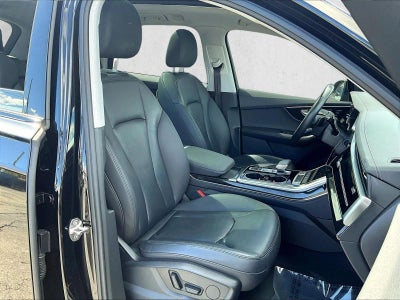 2023 Audi Q7 Premium Plus