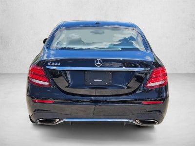 2019 Mercedes-Benz E 300 E 300