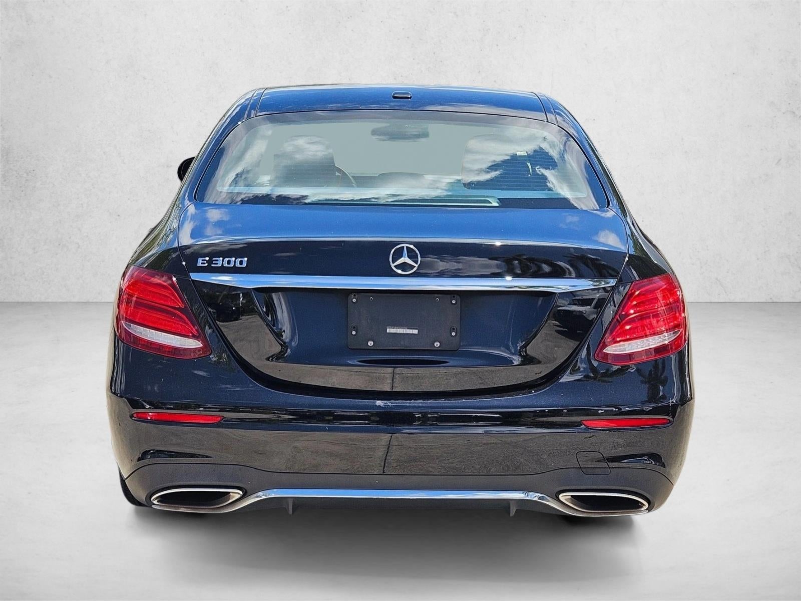 2019 Mercedes-Benz E 300 E 300
