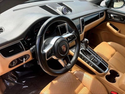 2018 Porsche Macan Base