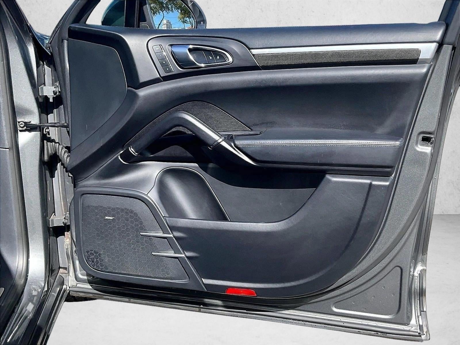 2016 Porsche Cayenne Turbo