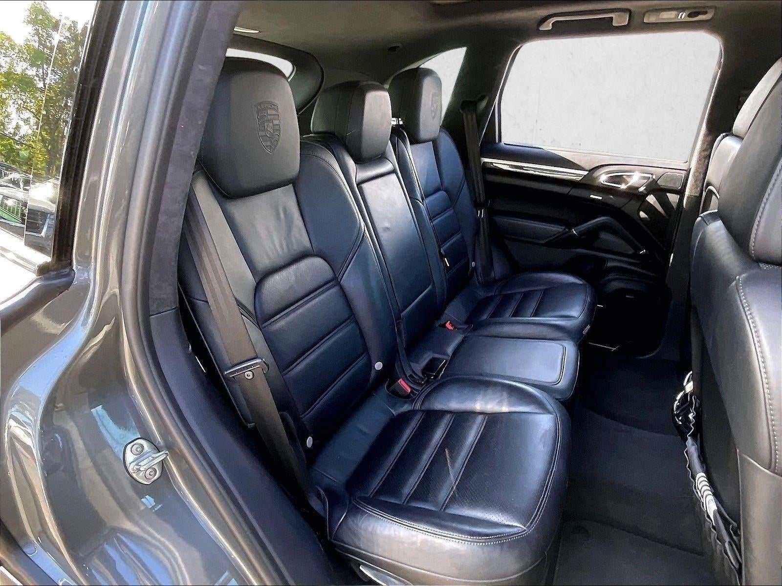 2016 Porsche Cayenne Turbo