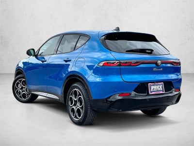 2025 Alfa Romeo Tonale Base