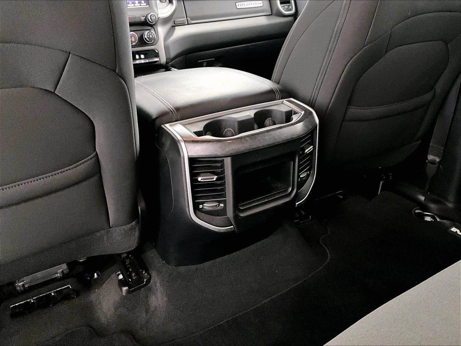 2021 RAM 1500 Big Horn Crew Cab 4x4 6'4" Box