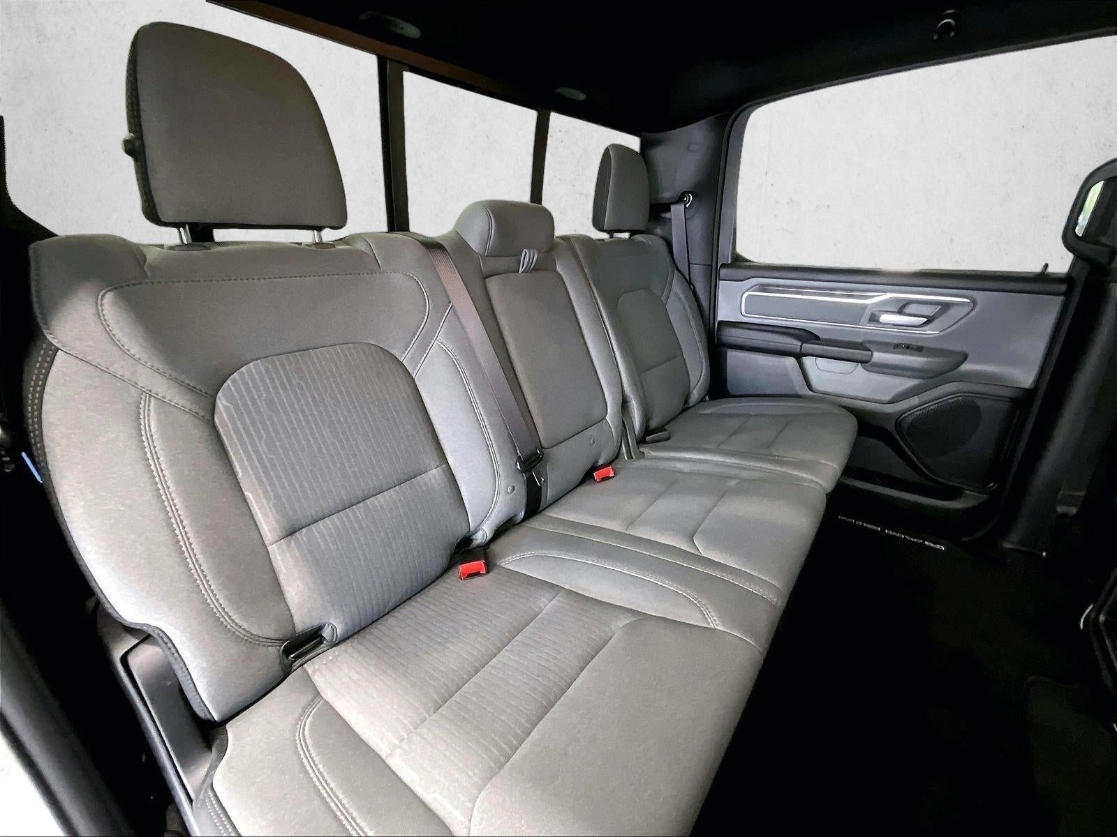 2021 RAM 1500 Big Horn Crew Cab 4x4 6'4" Box