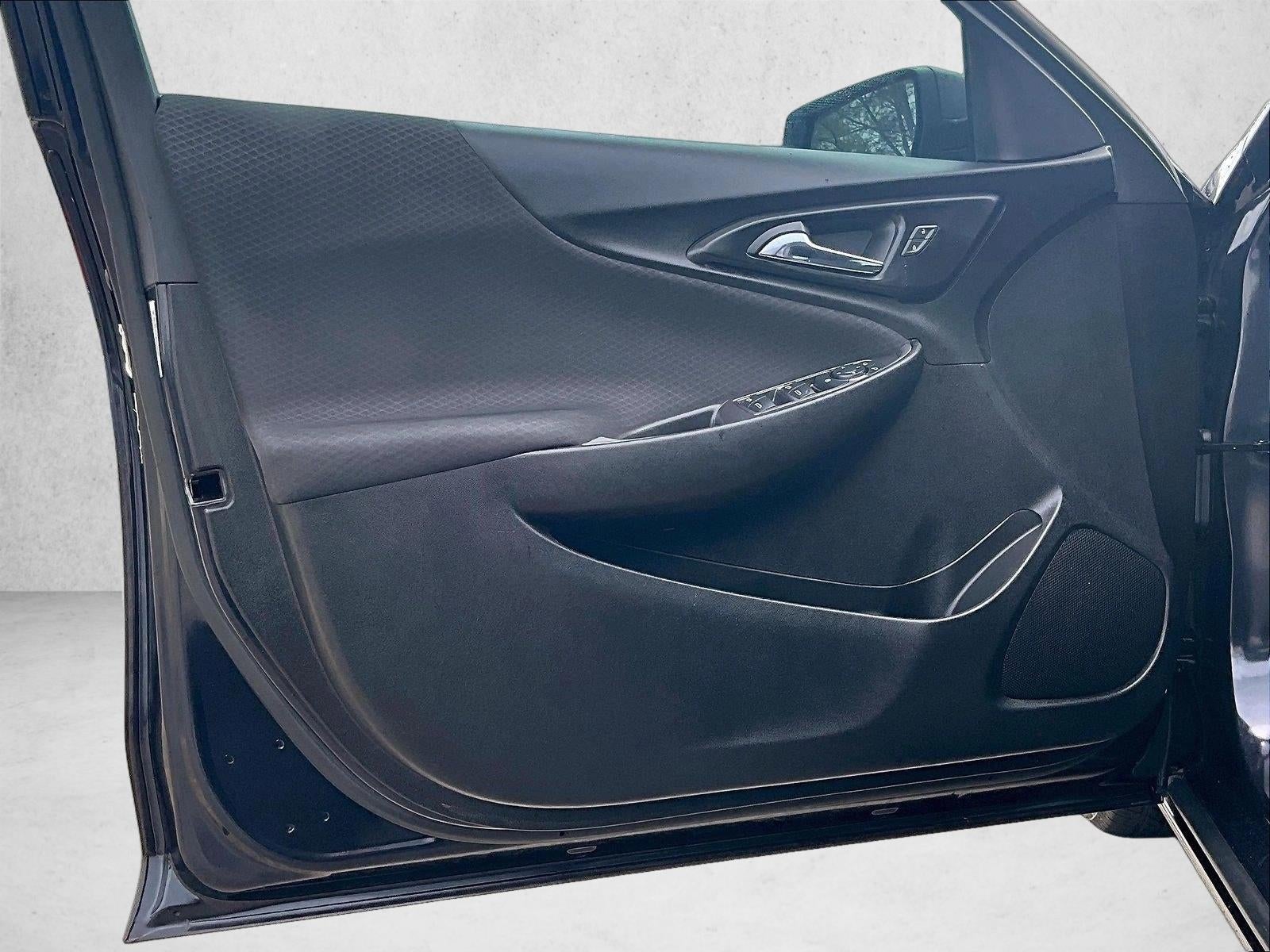 2022 Chevrolet Malibu LS