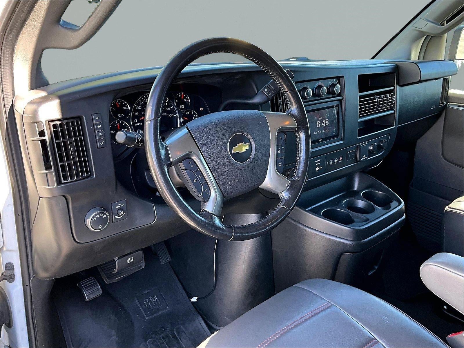 2019 Chevrolet Express Passenger 3500 LT