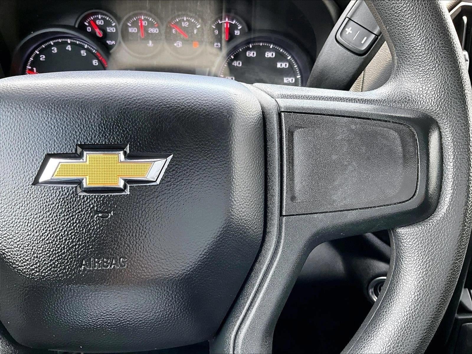 2024 Chevrolet Silverado 1500 Custom