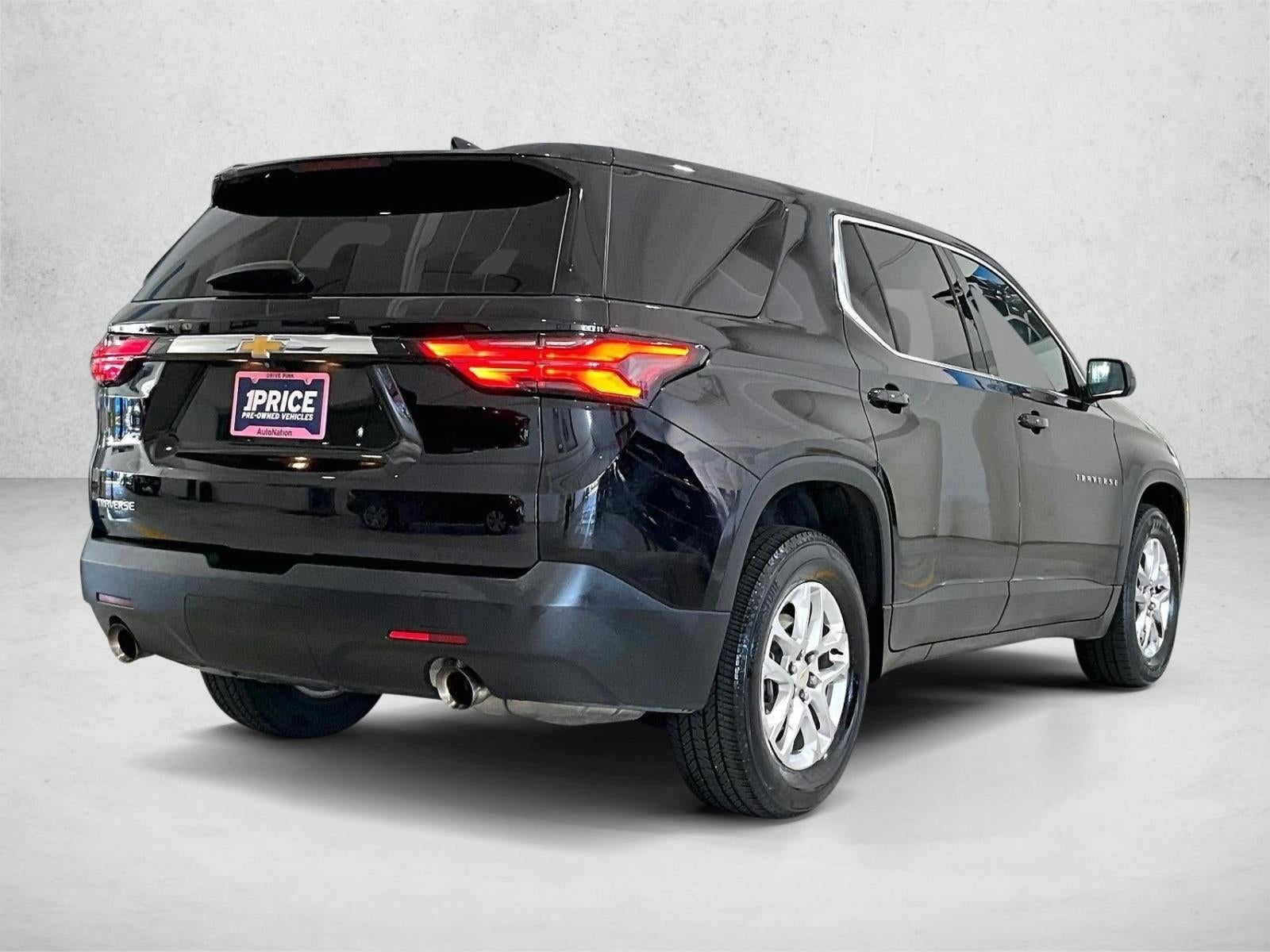2023 Chevrolet Traverse LS