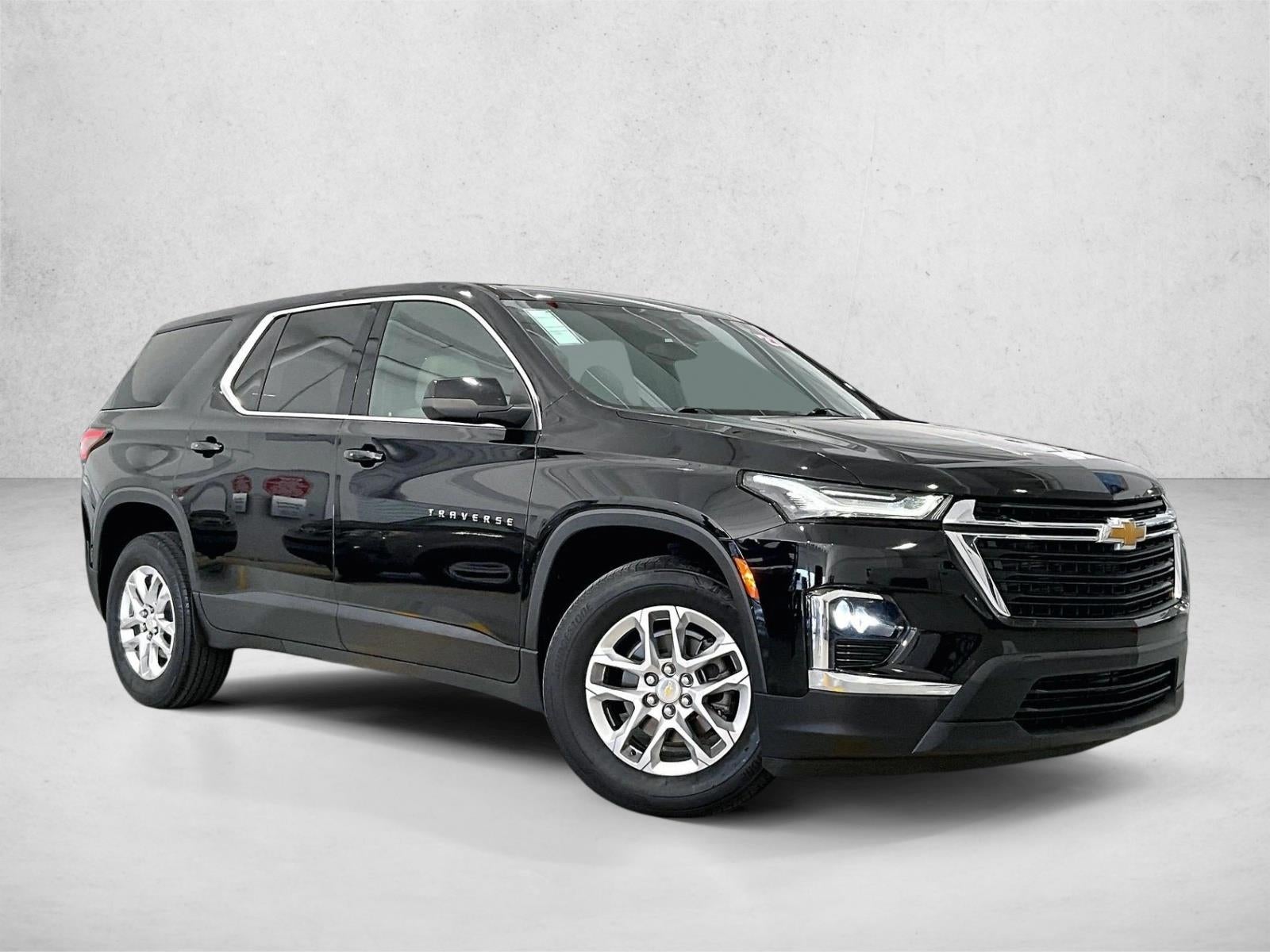 2023 Chevrolet Traverse LS