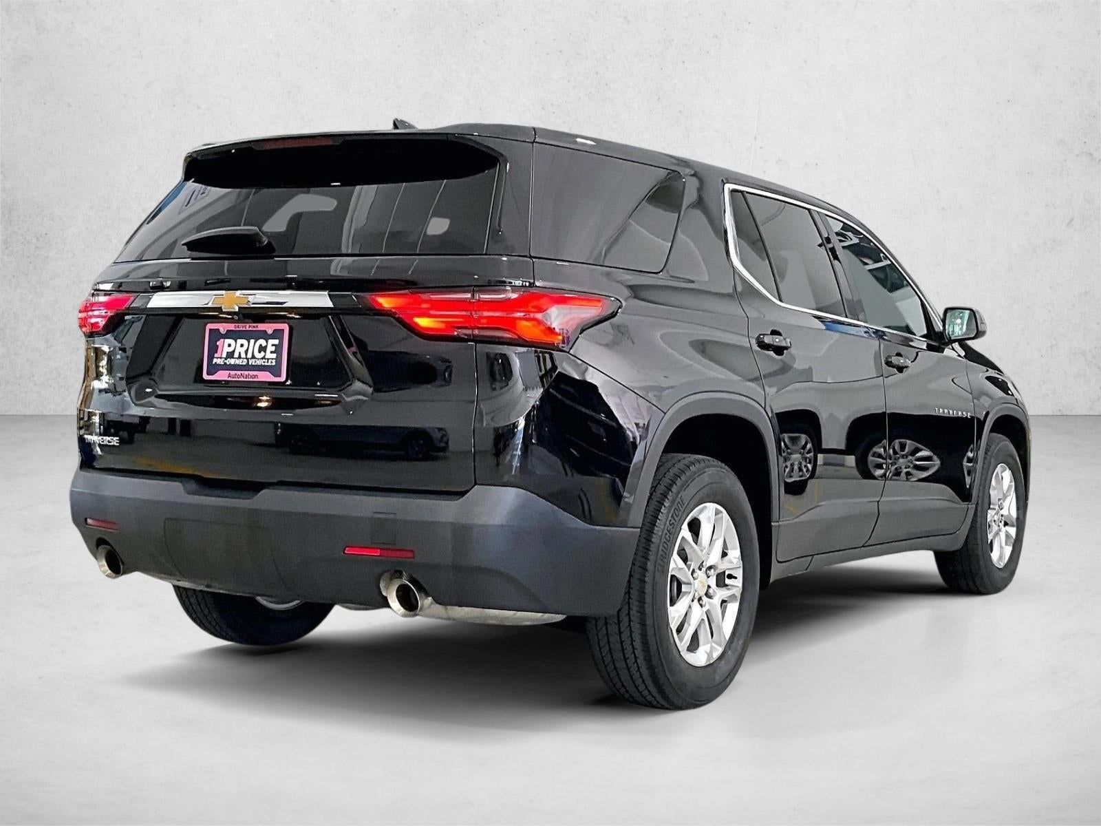 2023 Chevrolet Traverse LS