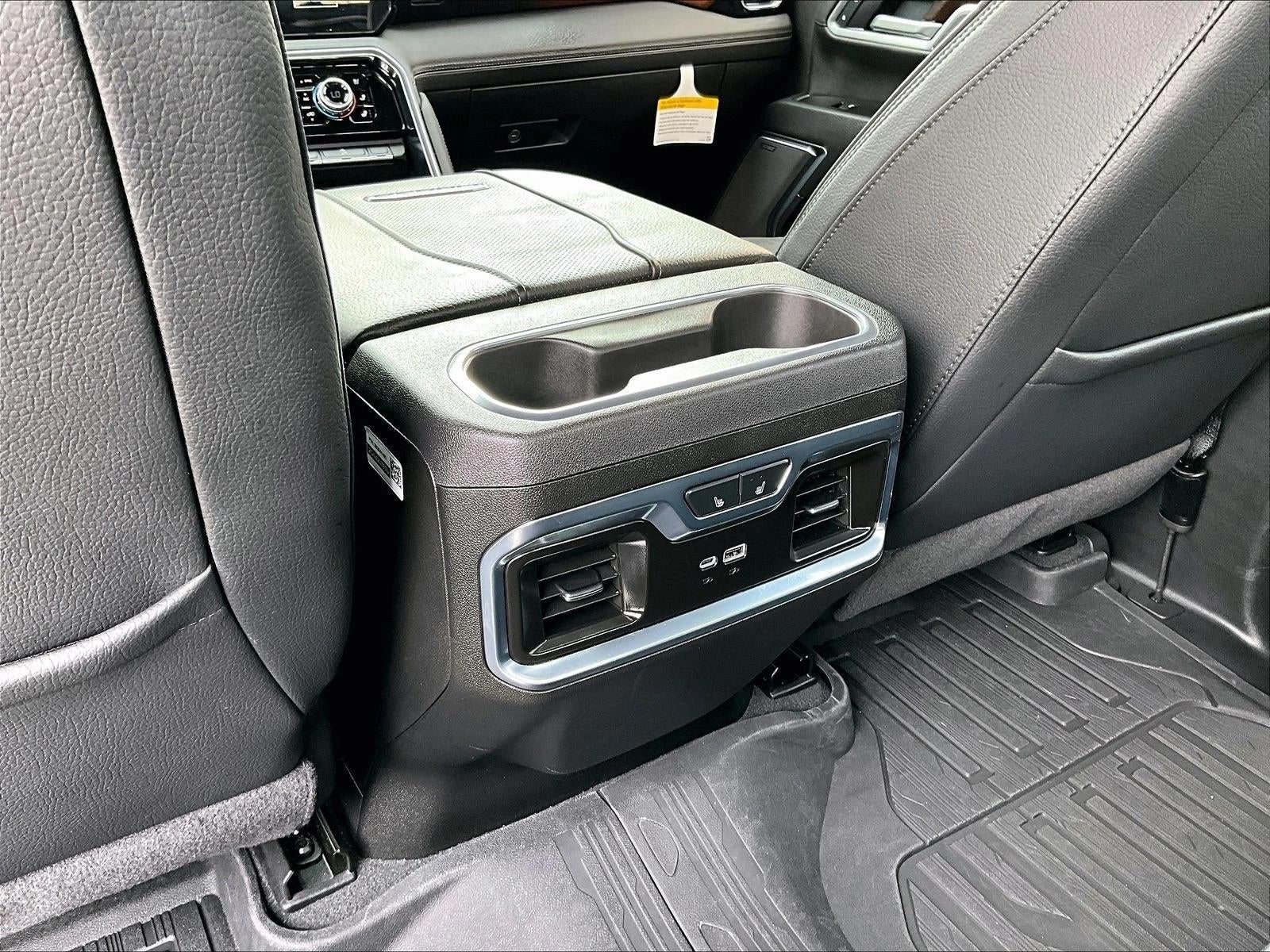 2025 GMC Sierra 2500 HD Denali