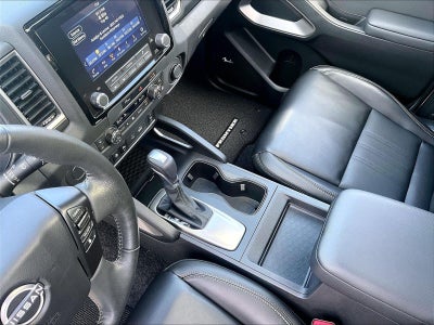 2024 Nissan Frontier Crew Cab SL 4x2