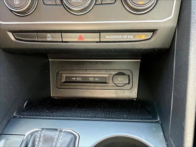 2021 Volkswagen Atlas 3.6L V6 SE w/Technology R-Line