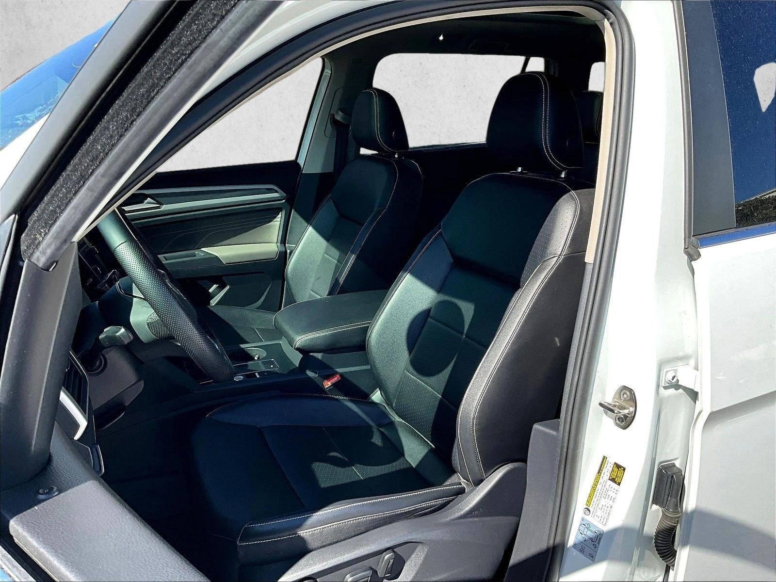 2021 Volkswagen Atlas 3.6L V6 SE w/Technology R-Line