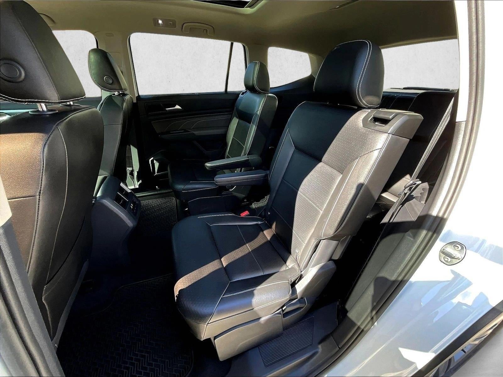 2021 Volkswagen Atlas 3.6L V6 SE w/Technology R-Line