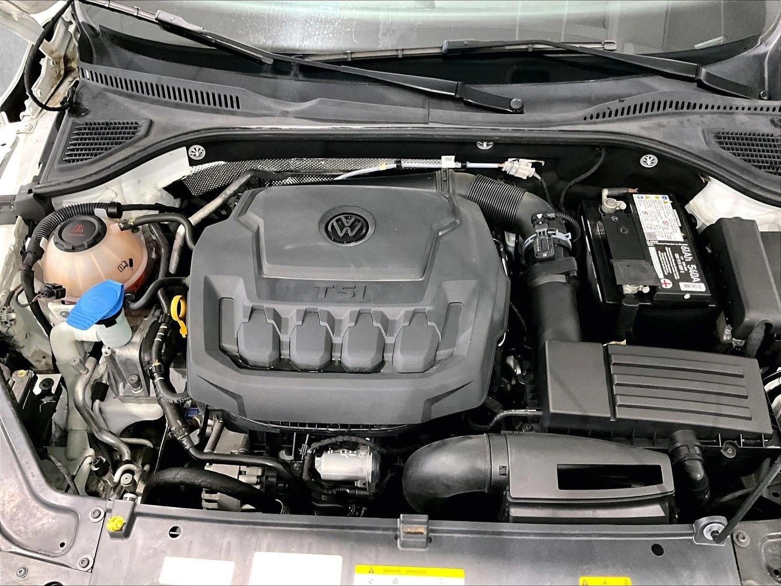 2022 Volkswagen Passat 2.0T SE
