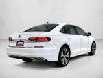 2022 Volkswagen Passat 2.0T SE
