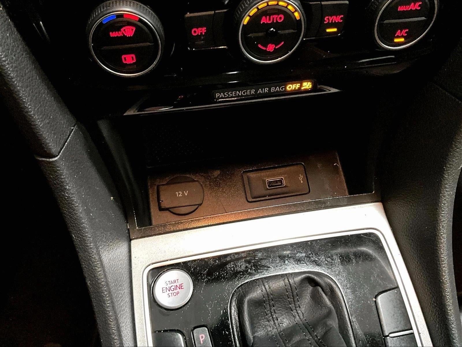 2022 Volkswagen Passat 2.0T SE