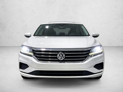 2022 Volkswagen Passat 2.0T SE