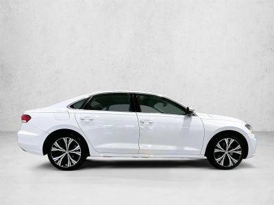 2022 Volkswagen Passat 2.0T SE