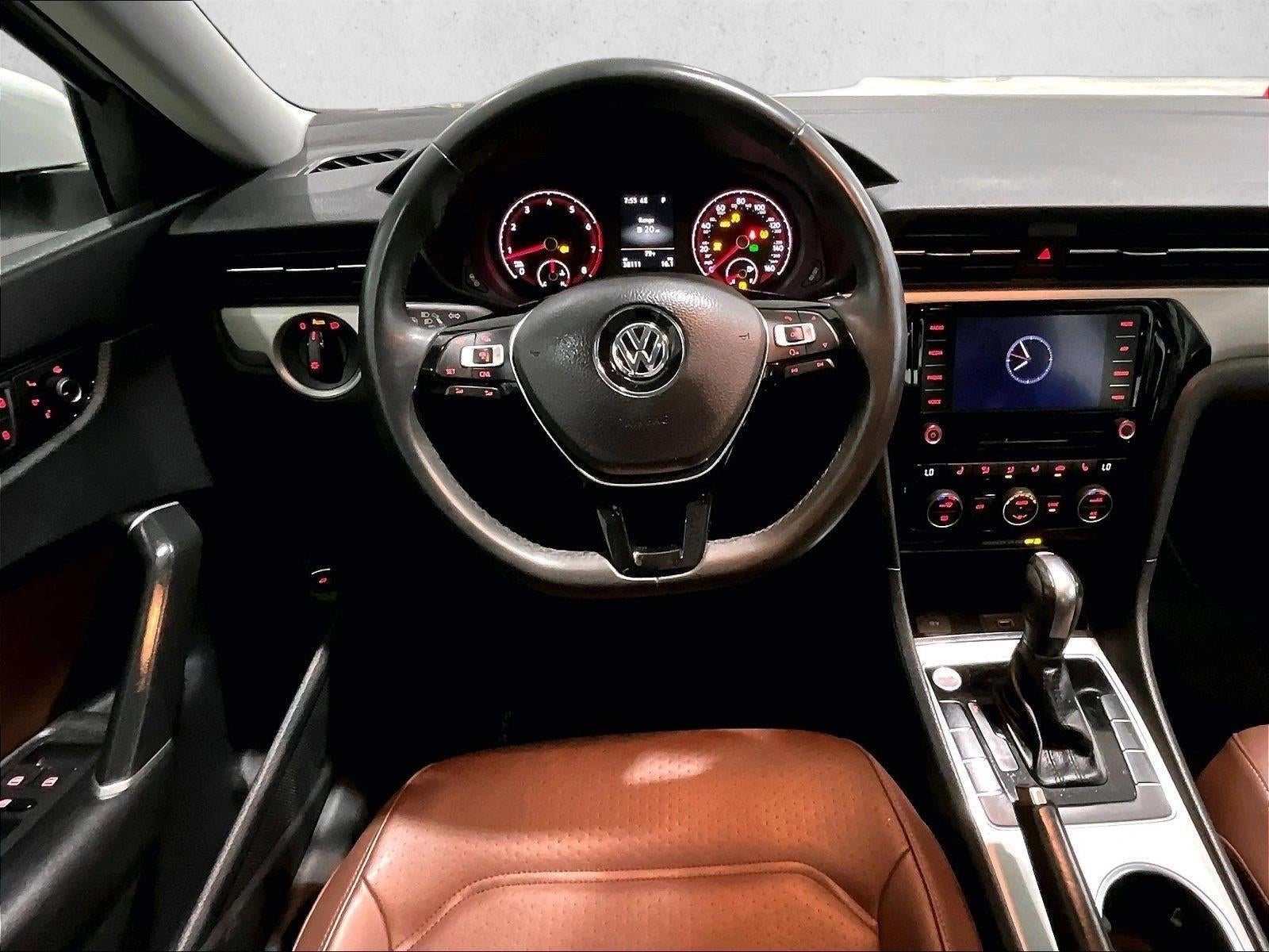 2022 Volkswagen Passat 2.0T SE