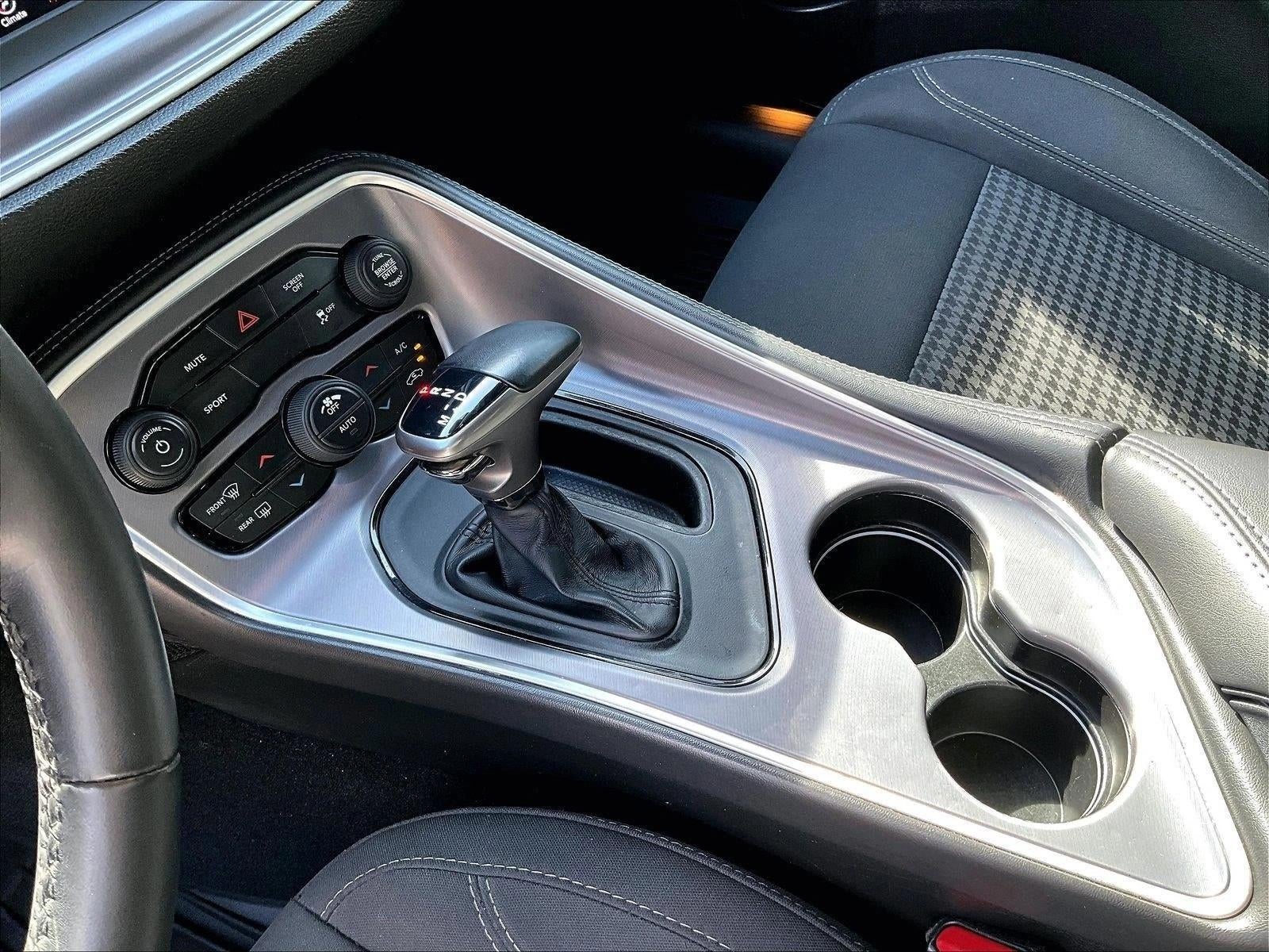 2019 Dodge Challenger SXT