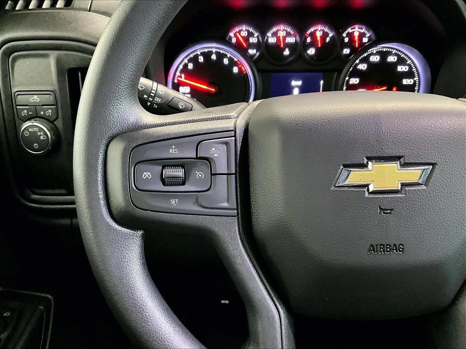 2023 Chevrolet Silverado 1500 Custom