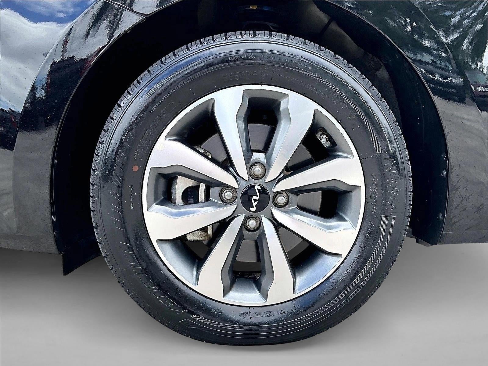2023 Kia Rio 5-Door S