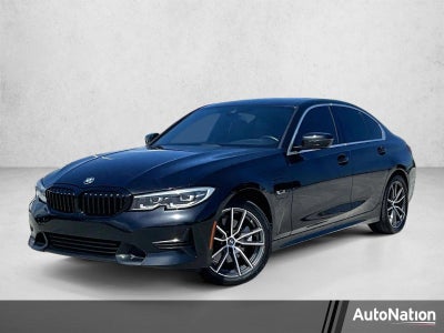 2022 BMW 330e 330e
