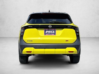 2025 Nissan Kicks SR FWD