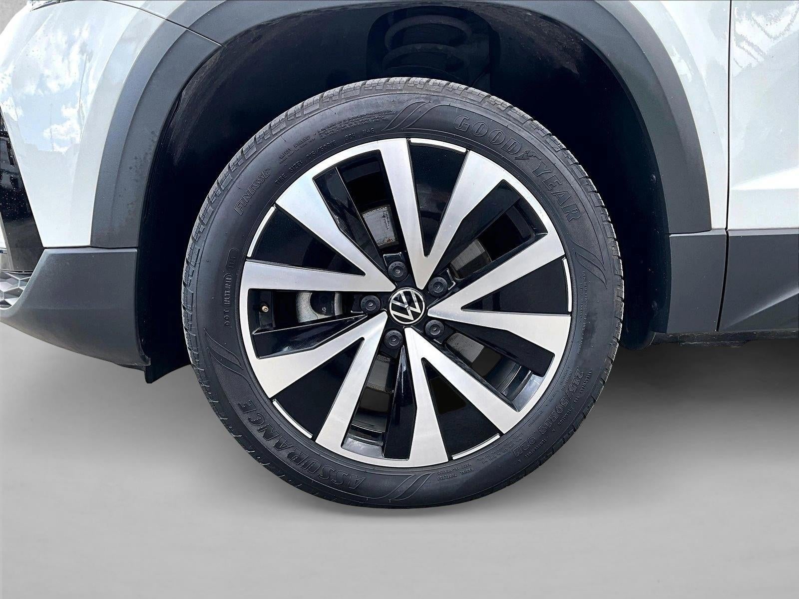 2022 Volkswagen Taos SE