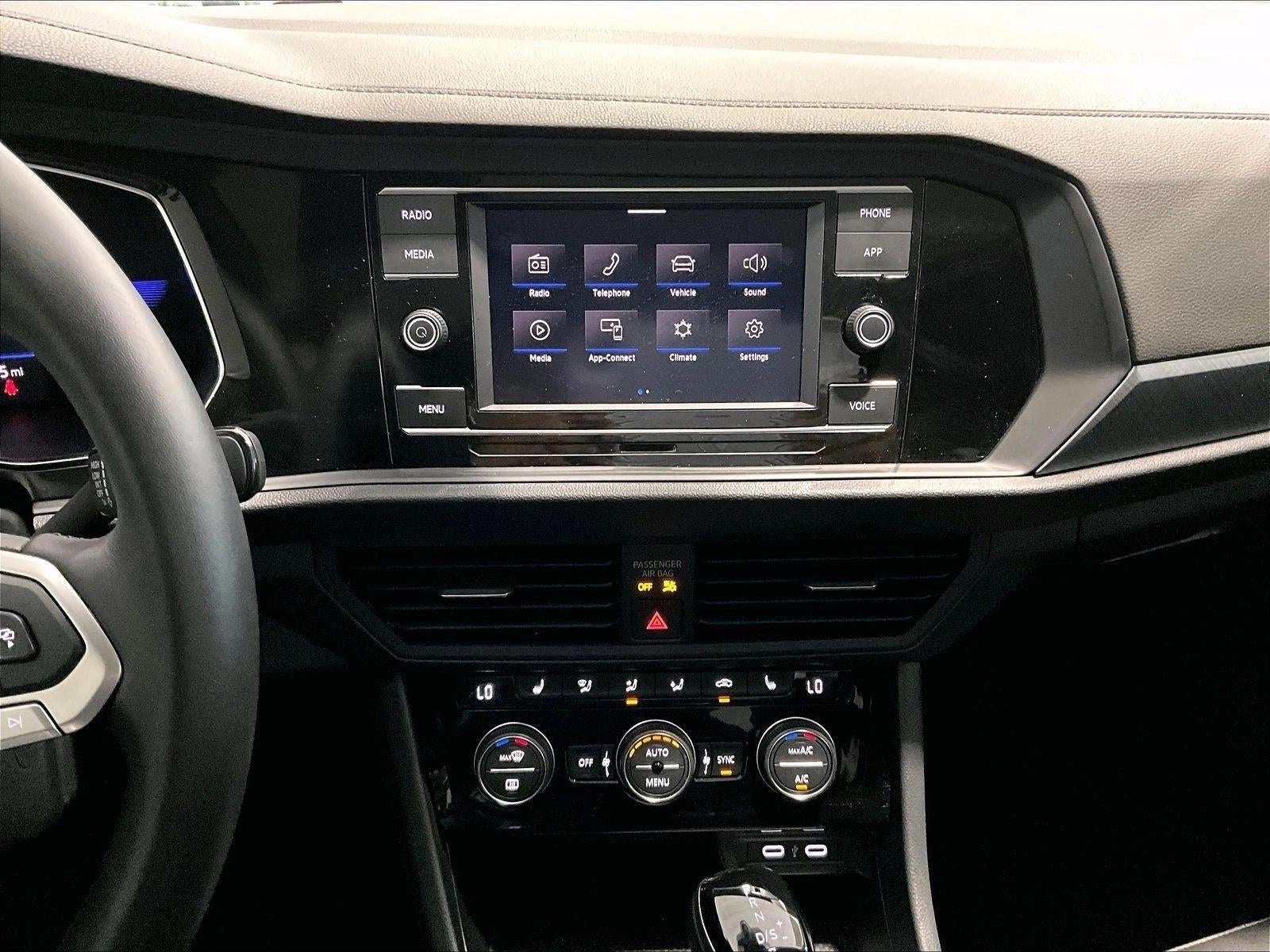 2024 Volkswagen Jetta 1.5T SE