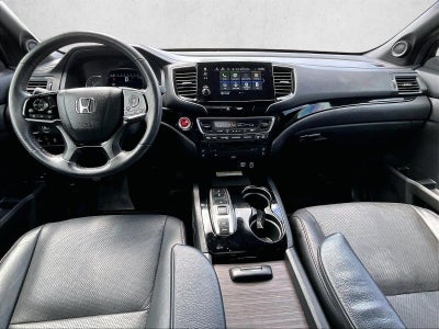 2022 Honda Pilot AWD Black Edition