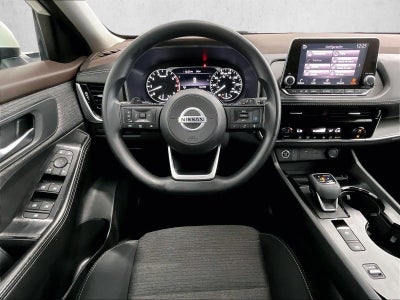 2021 Nissan Rogue SV FWD