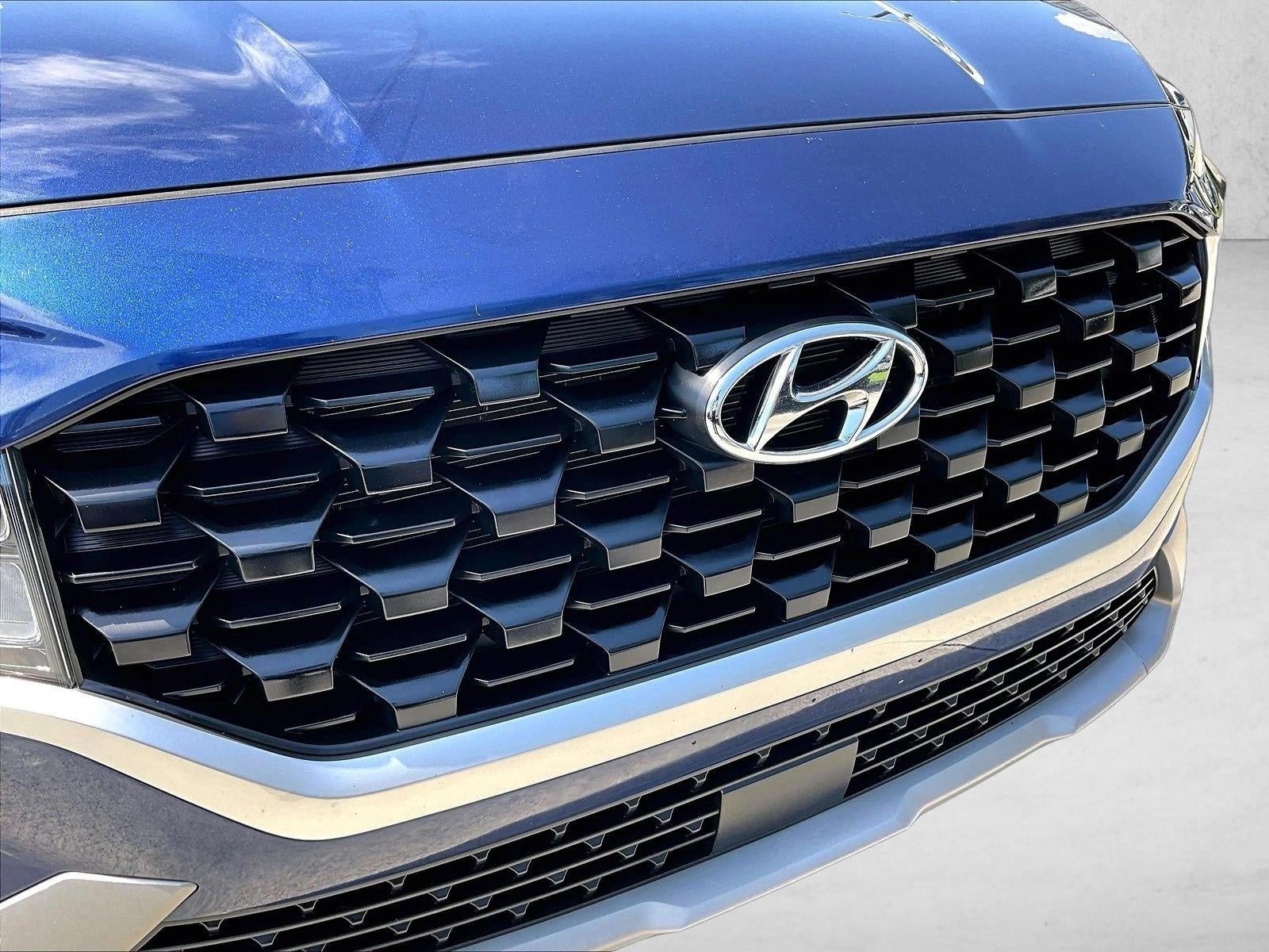 2021 Hyundai Santa Fe SE