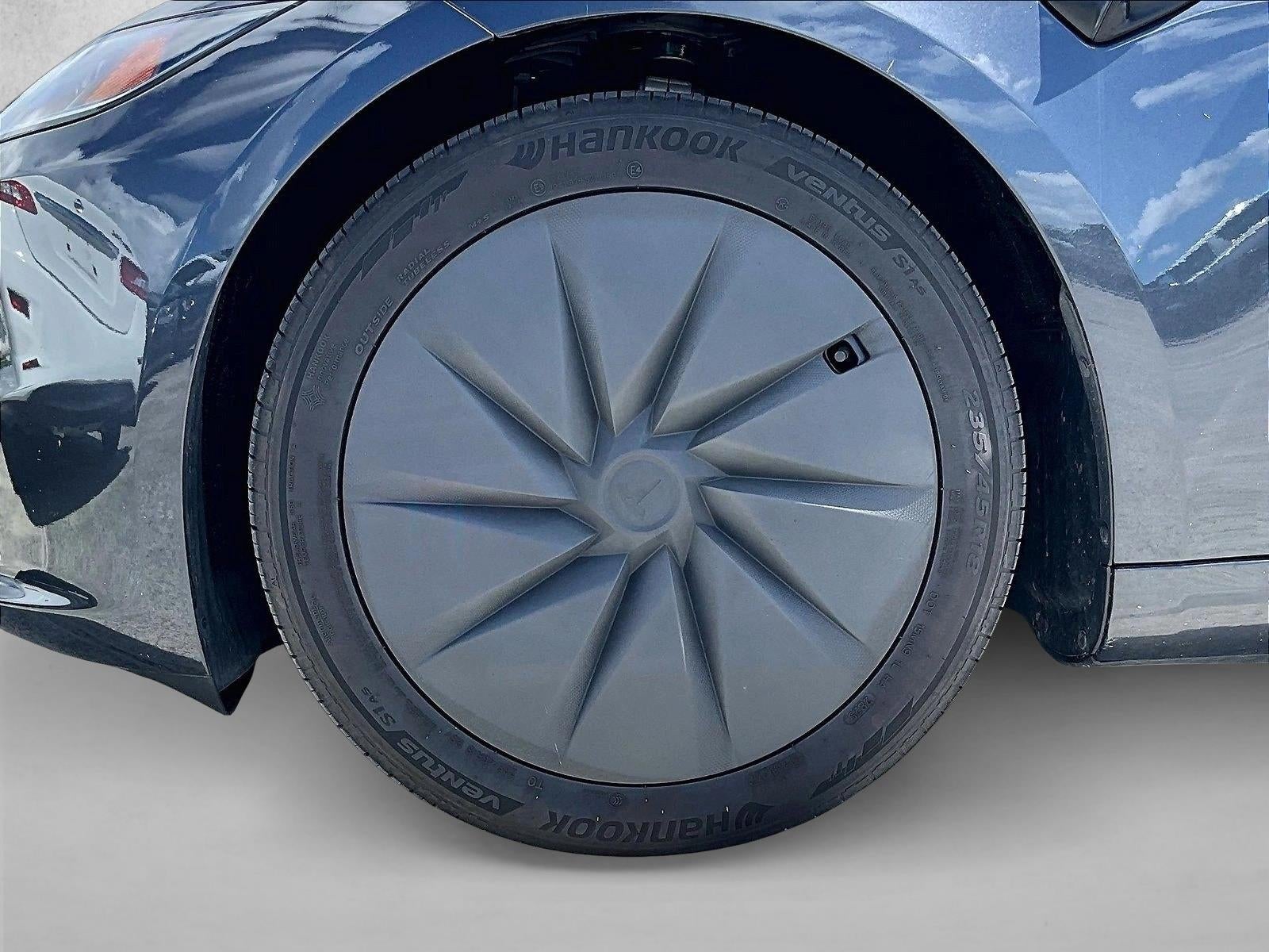2026 Tesla Model 3 Premium
